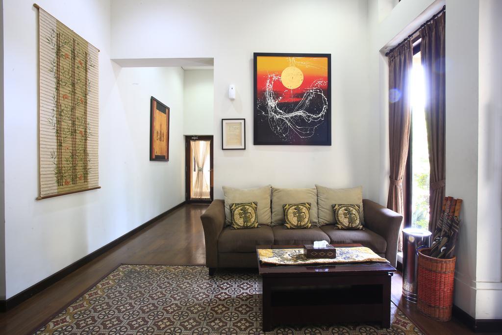 Reddoorz @ Menteng Jakarta Bagian luar foto